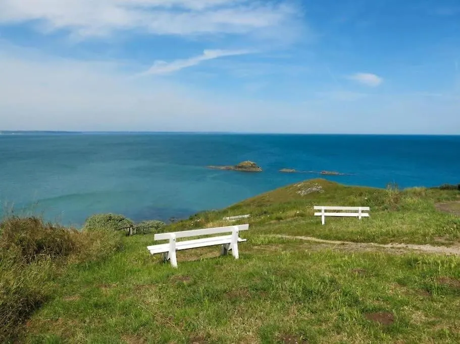 Appart' Avec Grande Terrasse Vue Mer -50M Plage Et Du Sentier De Randonnee Planguenoual 0*,